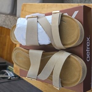 Aetrex sandals